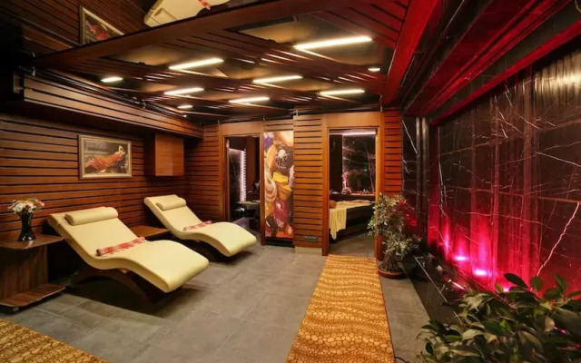 Skalion Hotel
