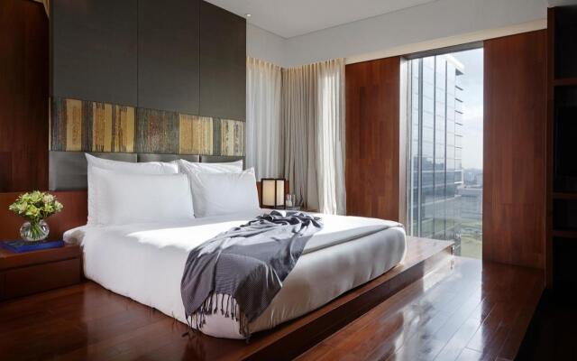Hansar Bangkok Hotel