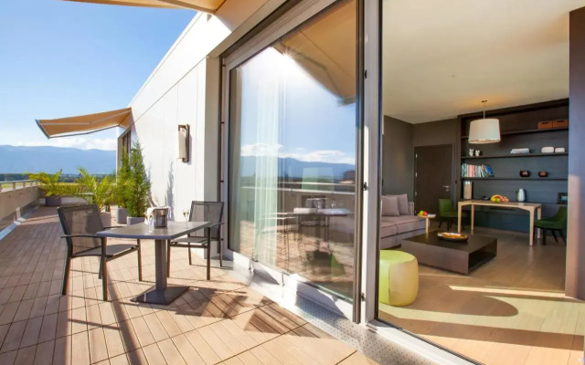 Crowne Plaza Geneva by IHG