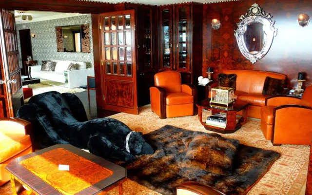 L.Raphael Chalet Verbier