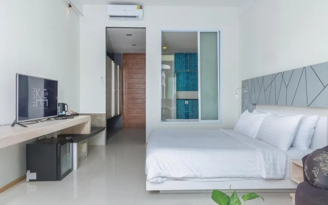 KC Beach Club & Pool Villas
