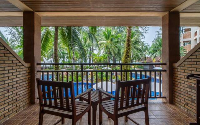 Отель Best Western Premier Bangtao Beach Resort and Spa