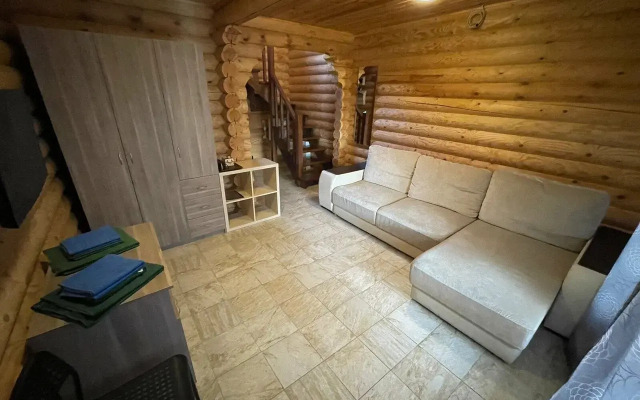 V Krasnoy Polyane Hostel