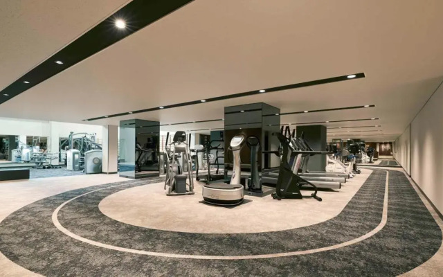 RIHGA Royal Hotel Osaka, Vignette Collection by IHG