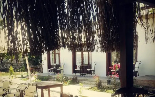 Tamara Beach Konuk Evi