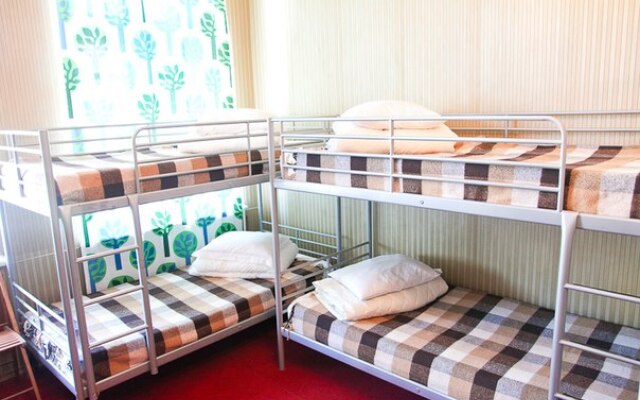 The ROOMS bed&breakfast - Hostel