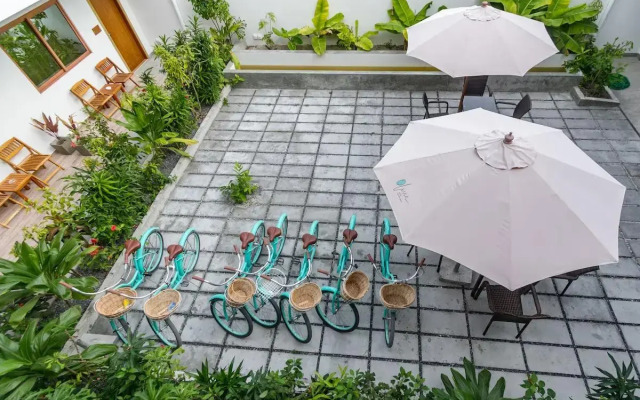 Olive Goidhoo Hotel