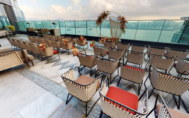 Hyatt Centric Victoria Harbour