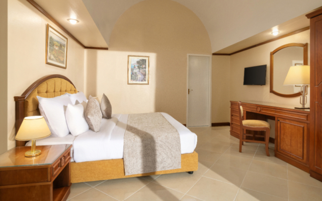 JAZ Pyramids Resort