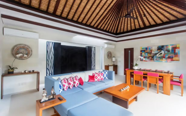 Kedonganan Beach Villas