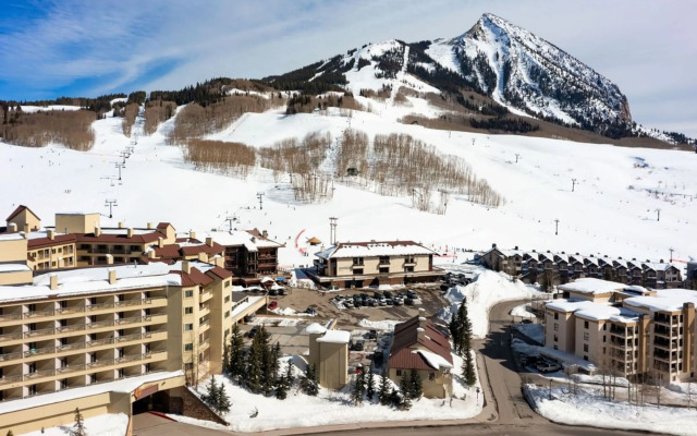 Elevation Hotel & Spa