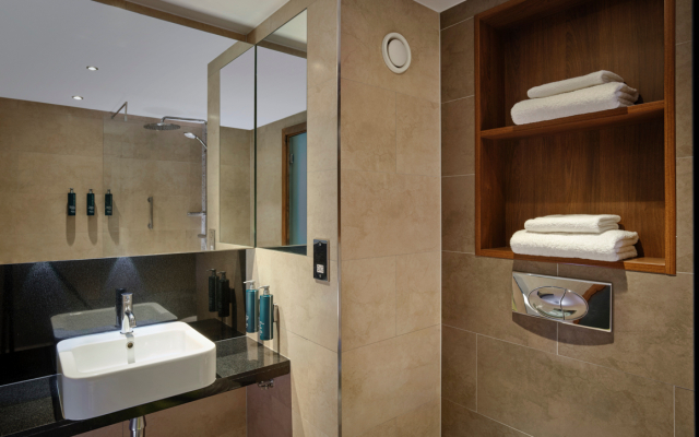 DoubleTree by Hilton Sheffield City