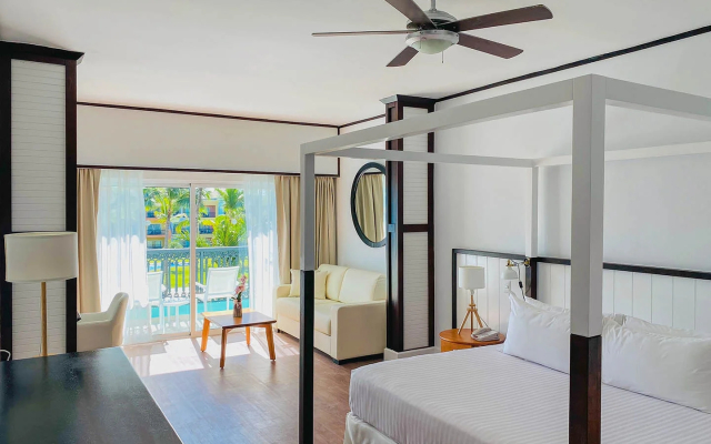 Ocean Blue & Sand Beach Resort - All Inclusive