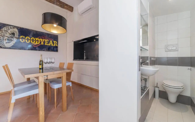 Monti Stunning Apartment with Terrace