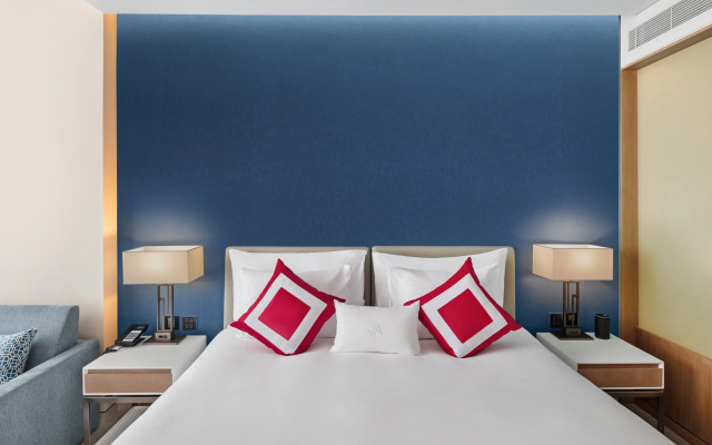 JA Lake View Hotel, Dubai