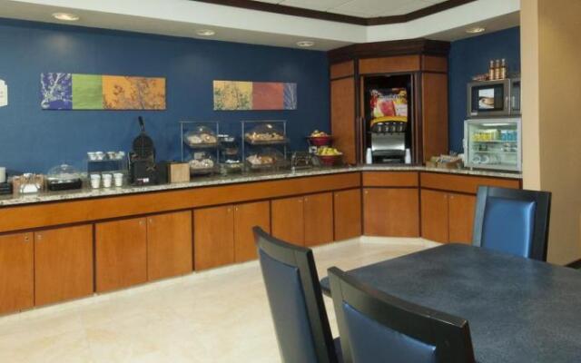 Fairfield Inn & Suites By Marriott - Brunswick