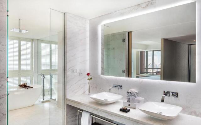 Staycae Paramount Sheikh Zayed