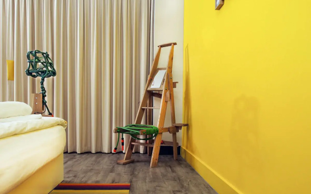 The Corner London City