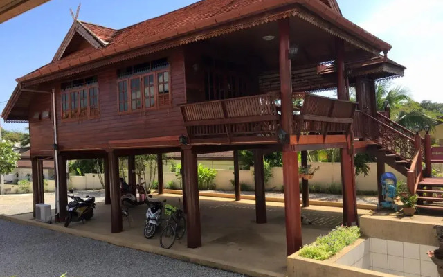 Elephant Guesthouse Phuket
