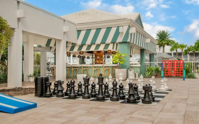 Renaissance Orlando Resort – Disney Springs® Area