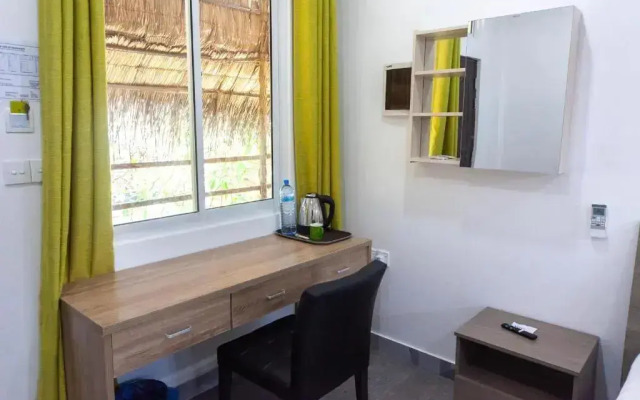 Ariston Dhangethi Inn