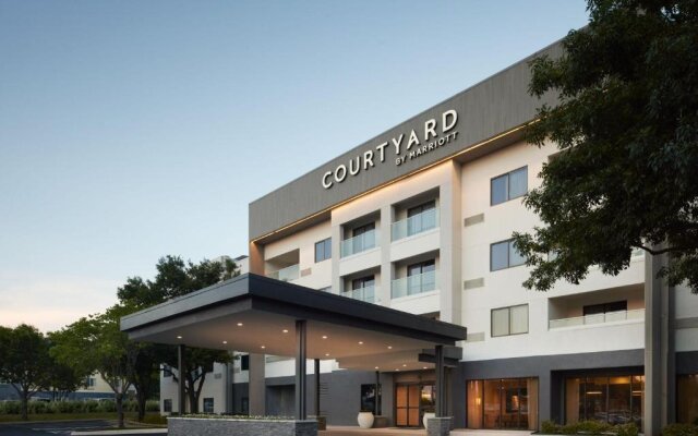 Courtyard by Marriott Austin South