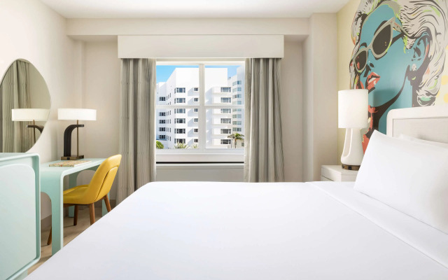 Hotel Continental Miami Beach, Tapestry Collection by Hilton