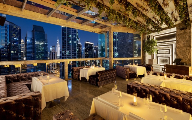 Renaissance Business Bay Hotel