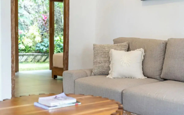 Tropical Villa Sinar Maluku