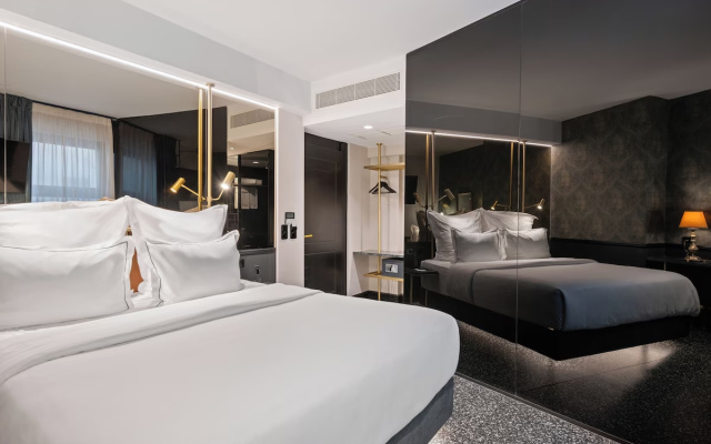 Отель Skylark, Athens