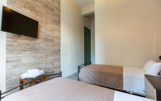 Alexandria Hotel