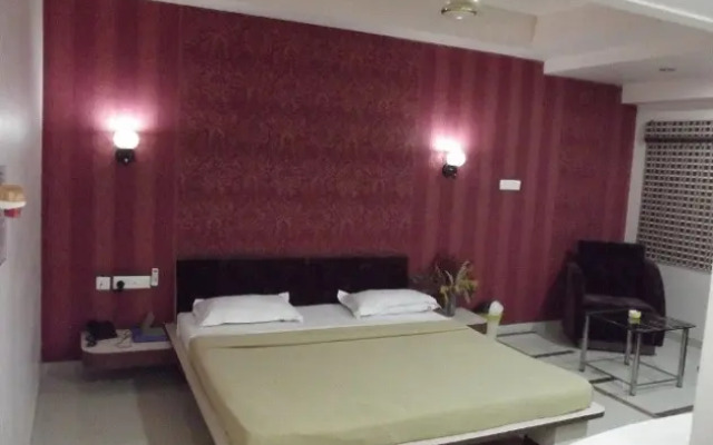 Vora Corporate Inn