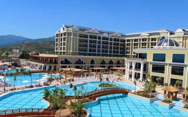 Sunis Efes Royal Palace Resort & Spa