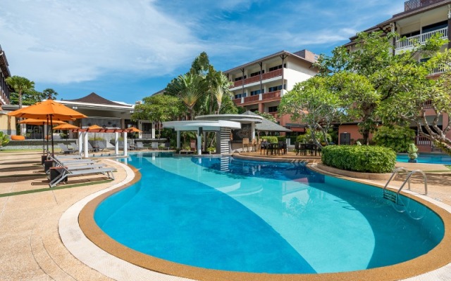 Kata Sea Breeze Resort