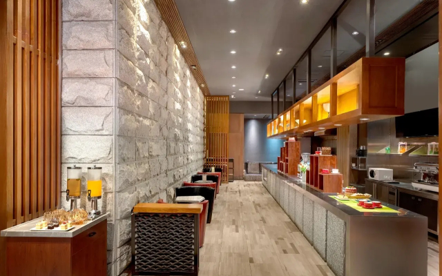 Wanda Holiday Hotel