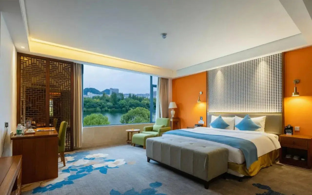 Wan Tsui Tong Riverside Hotel