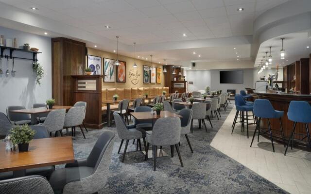 Delta Hotels by Marriott Heathrow Windsor