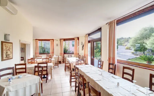 Hotel Pedra Santa Resort