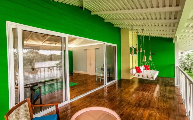 Tortuga Lodge