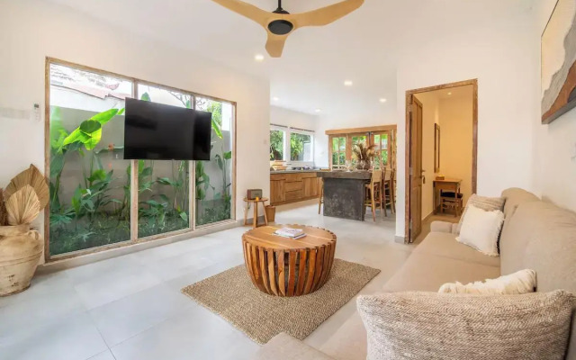 Tropical Villa Sinar Maluku