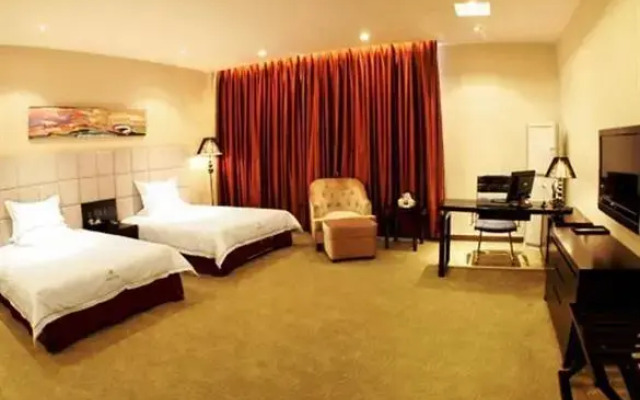 H Boutique Hotel (Dongguan Fenggang Xingao Shopping Plaza)