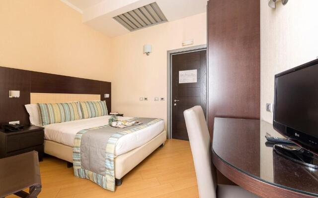 Hotel Naples