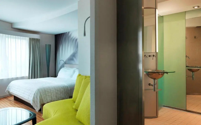 Le Meridien Beach Plaza