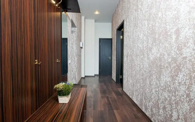 Апартаменты у станции метро Суконная Слобода