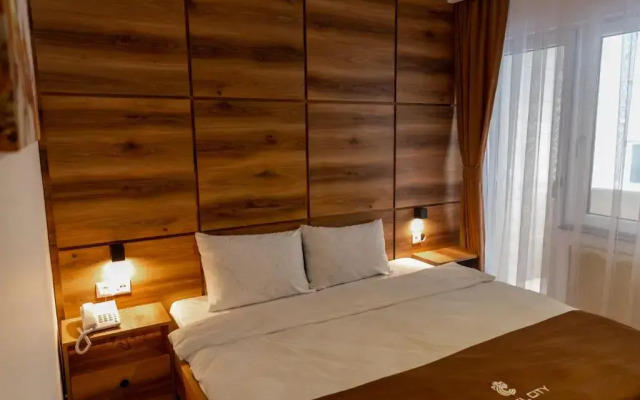 Hotel City Star