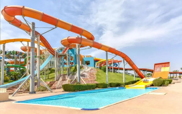 JAZ Makadi Oasis Resort