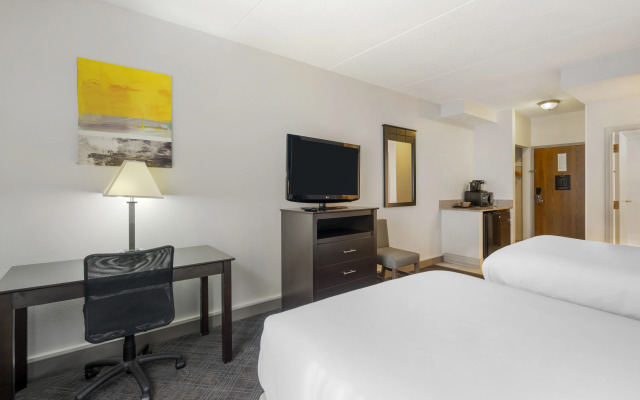 Comfort Inn & Suites Mundelein-Vernon Hills