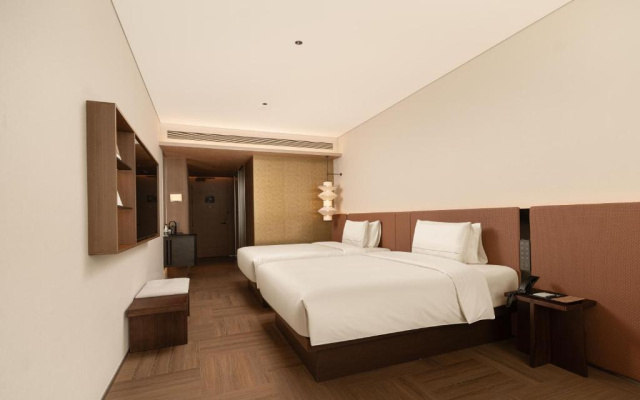 Отель Atour S GuangzhouTower Pazhou Exhibition Center