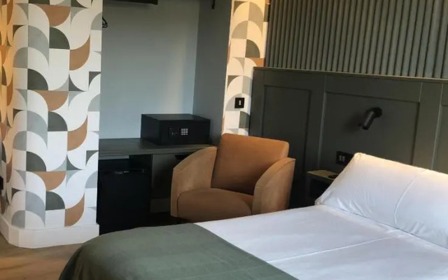 Nuria Hotel