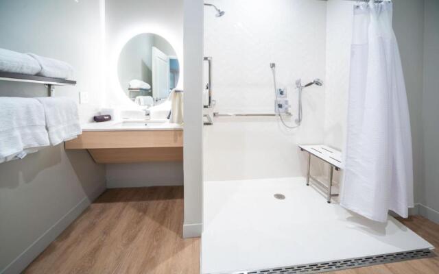 Towneplace Suites By Marriott Louisville Downtown